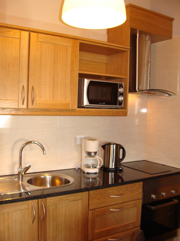 Apartamentos Kosmos Орта Екстер'єр фото